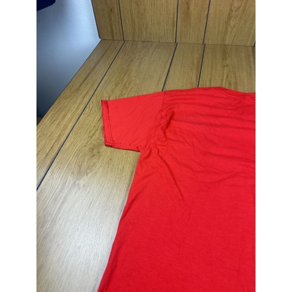 Men's M Red OSU Ohio State Buckeyes T~shirt Authentic Ohio State Apparel. - Picture 9 of 16